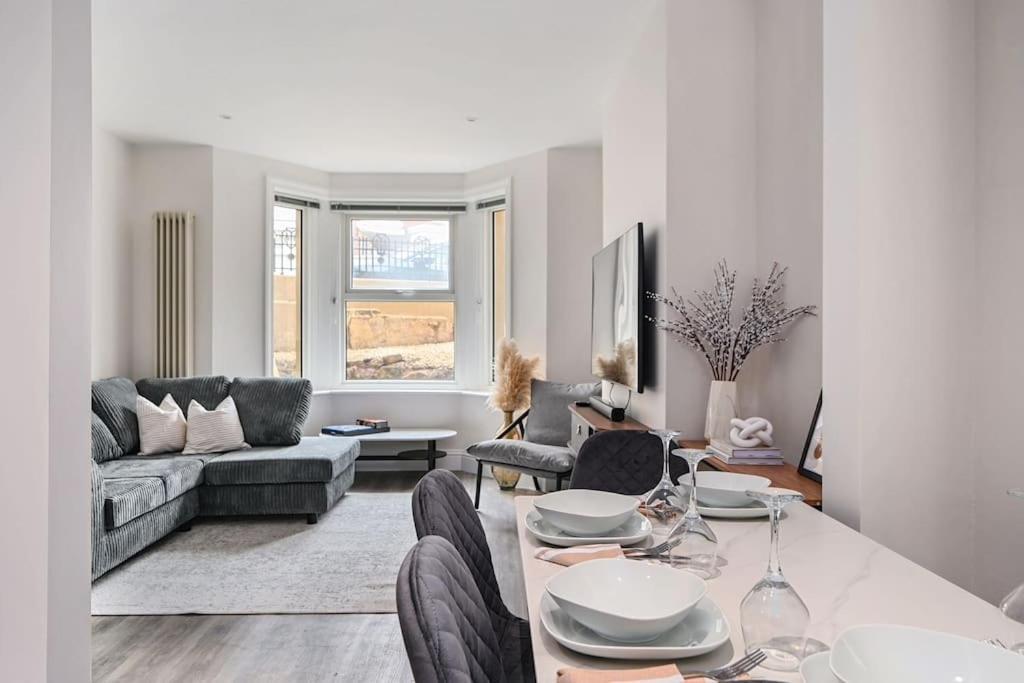 Stunning Spacious Duplex With Garden 141A Hastings Exteriér fotografie
